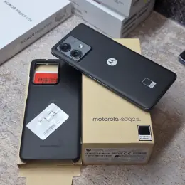 Motorola Edge 40 Neo 12/256 GB