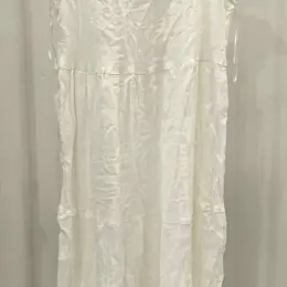 Qed London Сукня жіноча біла L-XL