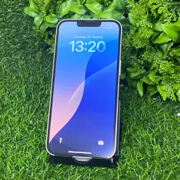 Apple iPhone 13 128Gb Starlight