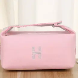 Косметичка розовая