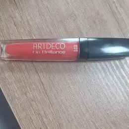 Блиск для губ Artdeco Lip Brilliance, тон 02 (полуниця)