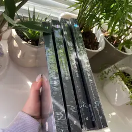 BTS - Love Yourself: Tear альбом
