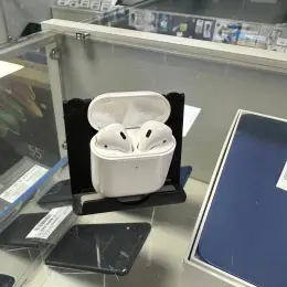 Apple AirPods 2