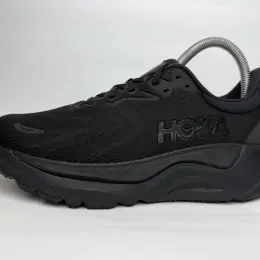 Hoka Arahi 8 чорні кросівки чоловічі розмір 39