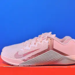 Nike Metcon 6 AT3160-892 Рожеві Розмір 43