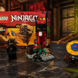 Lego Ninjago 2216 Тренувальна застава 2011 року