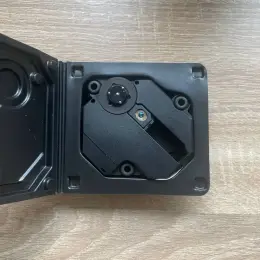 Заміна лазерної лінзи Sony PlayStation PS1 KSM-440ADM