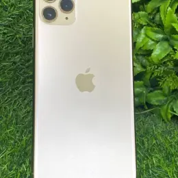 Apple iPhone 11 Pro Max 64GB золотой