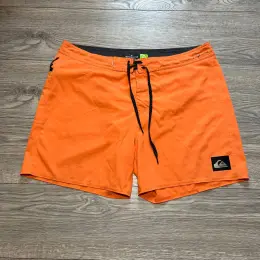 Шорти Quiksilver Dry Flight L