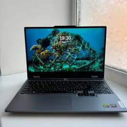 Ігровий ноутбук Lenovo LOQ 15AHP9 Gen 10 RTX 5060, AMD Ryzen 7, 16GB RAM, 1TB SSD