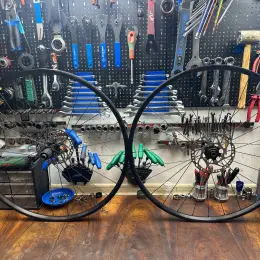 Гравійний вілсет з роторами Shimano 160мм