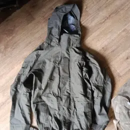 Куртка Carinthia Gore-Tex олива