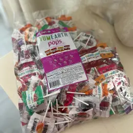 Льодяники YumEarth Pops