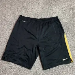 Nike Спортивные шорты мужские размер M-L