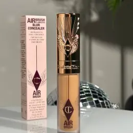 Charlotte Tilbury Airbrush Flawless Blur Concealer, відтінок 9.5 Tan