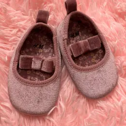 Пінетки-балетки H&M 16/17 розмір та пов'язки для дівчинки