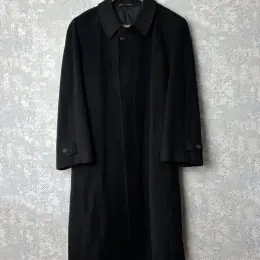 Corneliani кашемірове пальто розмір 54 L-XL