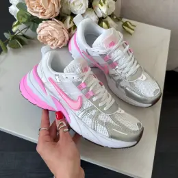 Кросівки Nike V2k Run Silver/Pink/White
