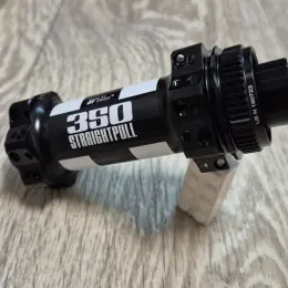 Передняя втулка DT Swiss 350 Straightpull Boost 15x110 мм CenterLock