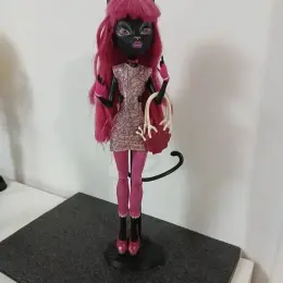 Кукла Monster High Кэтти Нуар