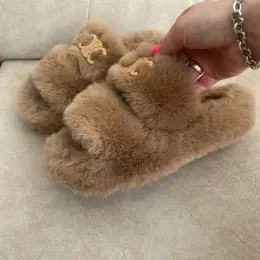Тапочки Celine натуральне хутро