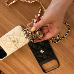 Чохли на iPhone 17 Pro Max