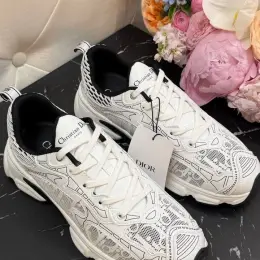 Кросівки Dior