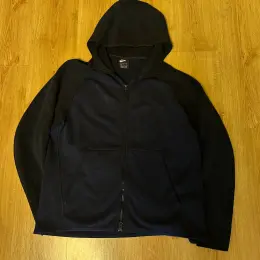 Nike Tech Fleece зипка размер L