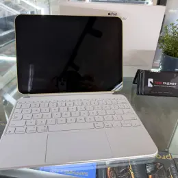 Apple Magic Keyboard Folio для iPad 10.9'' (10 Gen)/iPad 11'' (A16)
