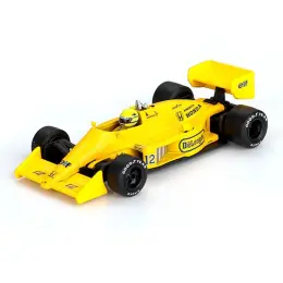 Колекційні моделі автомобілів (Lotus, Toyota, Bentley)