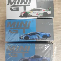 Модель автомобіля Mini GT Nissan GT-R Nismo GT3 #23 KCMG