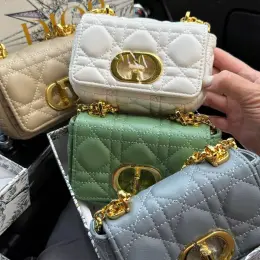 Сумка Dior Montaigne mini