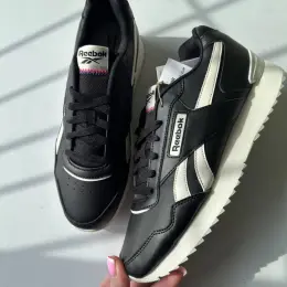 Кросівки Reebok Classic чорні екошкіра