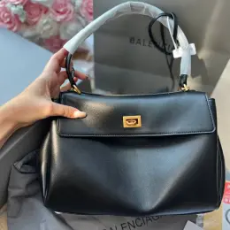 Сумка Balenciaga Rodeo 30 см