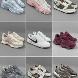 Брендові кросівки Nike, New Balance