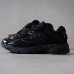 Adidas Response CL Black