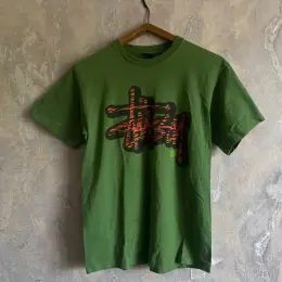 Футболка Stussy чоловіча розмір M