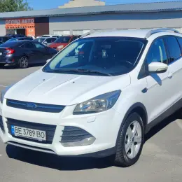 Ford Kuga 2015 2.0 л Дизель Білий