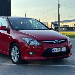 Hyundai i30 2010 1.6 Дизель
