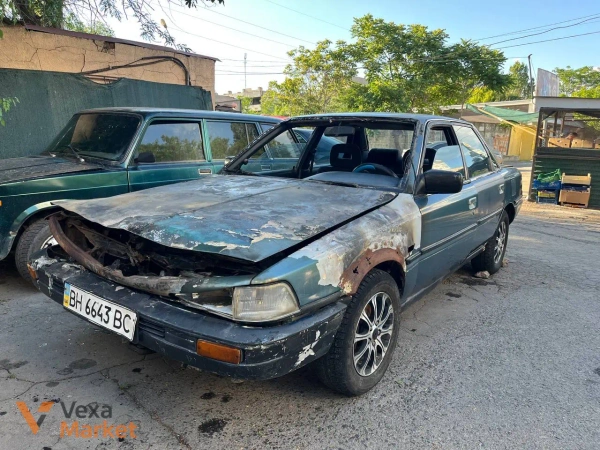 Toyota Camry после возгорания на запчасти или восстановление