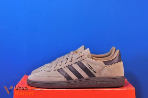 Adidas Handball Spezial JQ9697 мужские серые 43 размер