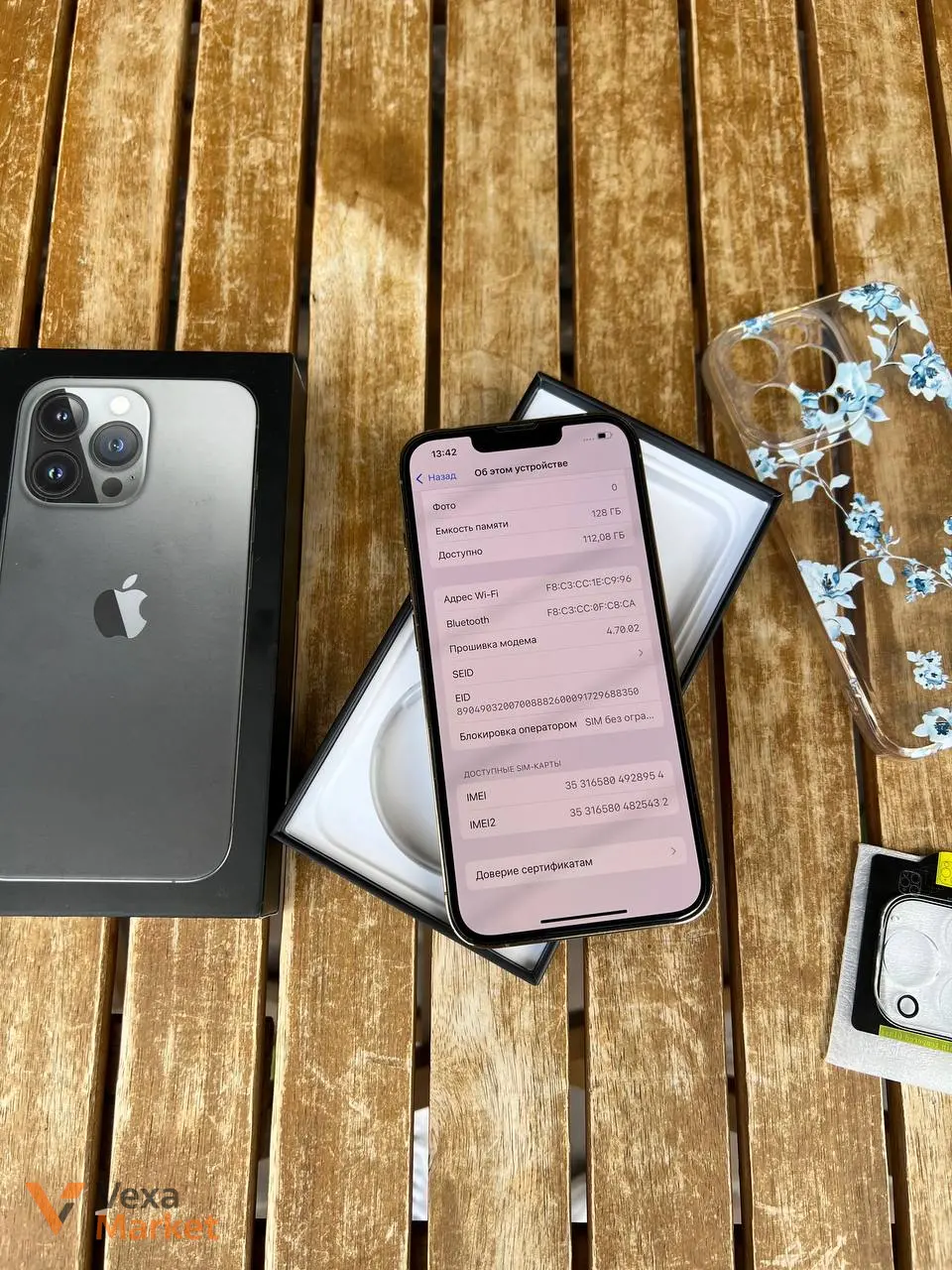 Apple iPhone 13 Pro 128GB золотий — фото 5