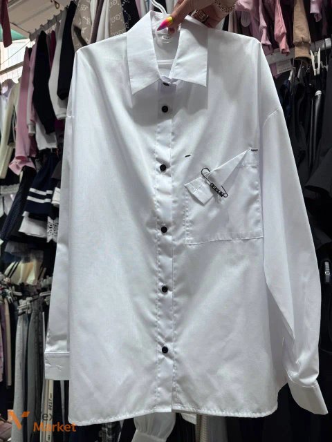 Базова сорочка oversize білого кольору з котону для дівчинки-підлітка