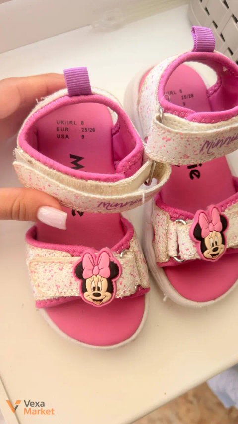 Босоножки Minnie Mouse светящиеся