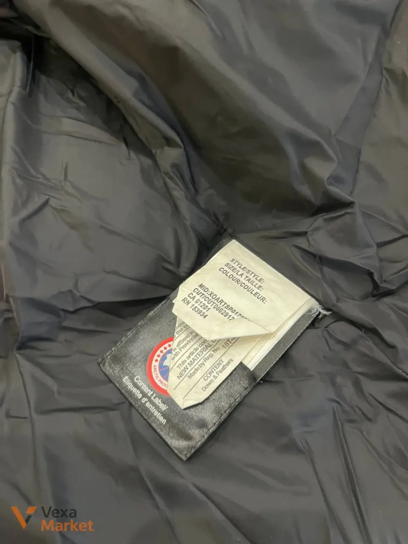 Canada Goose Black Label Верхній одяг — фото 4