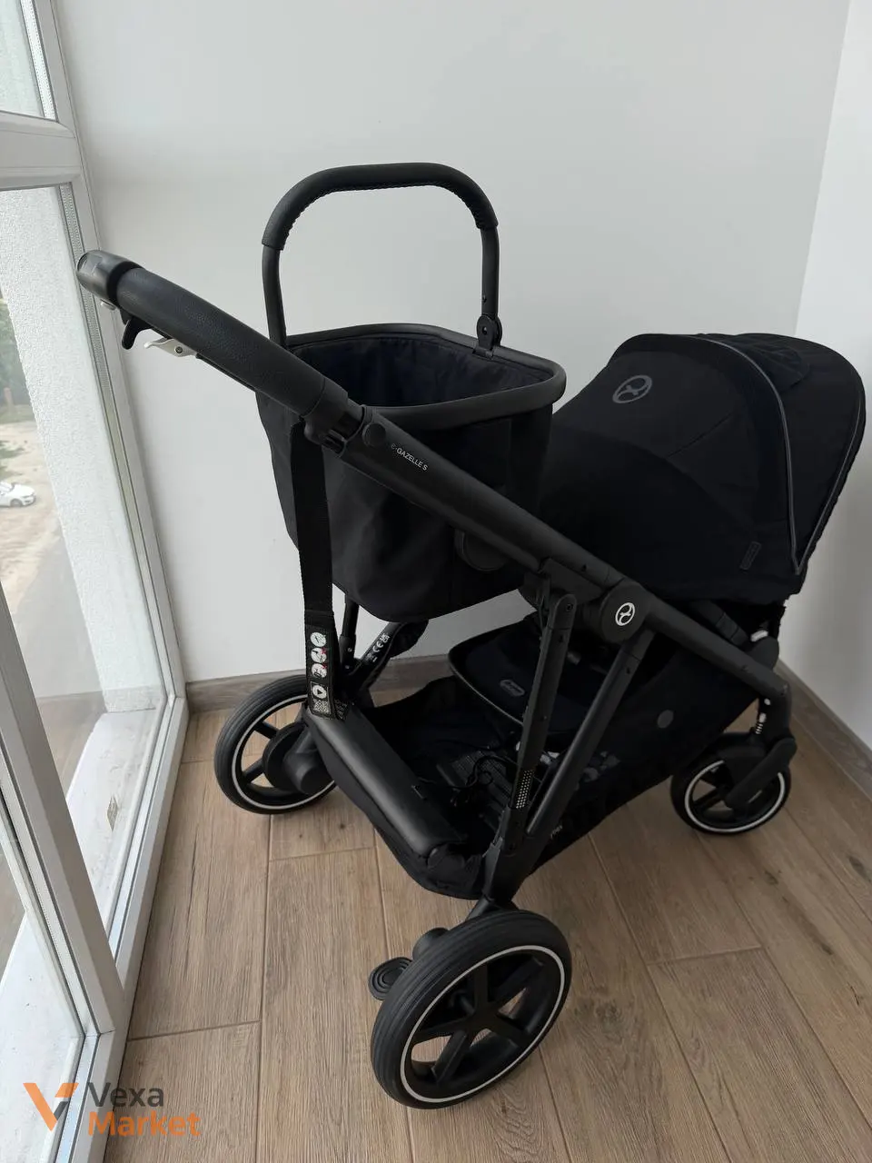 Cybex e-Gazelle S (Moon Black) коляска — фото 3