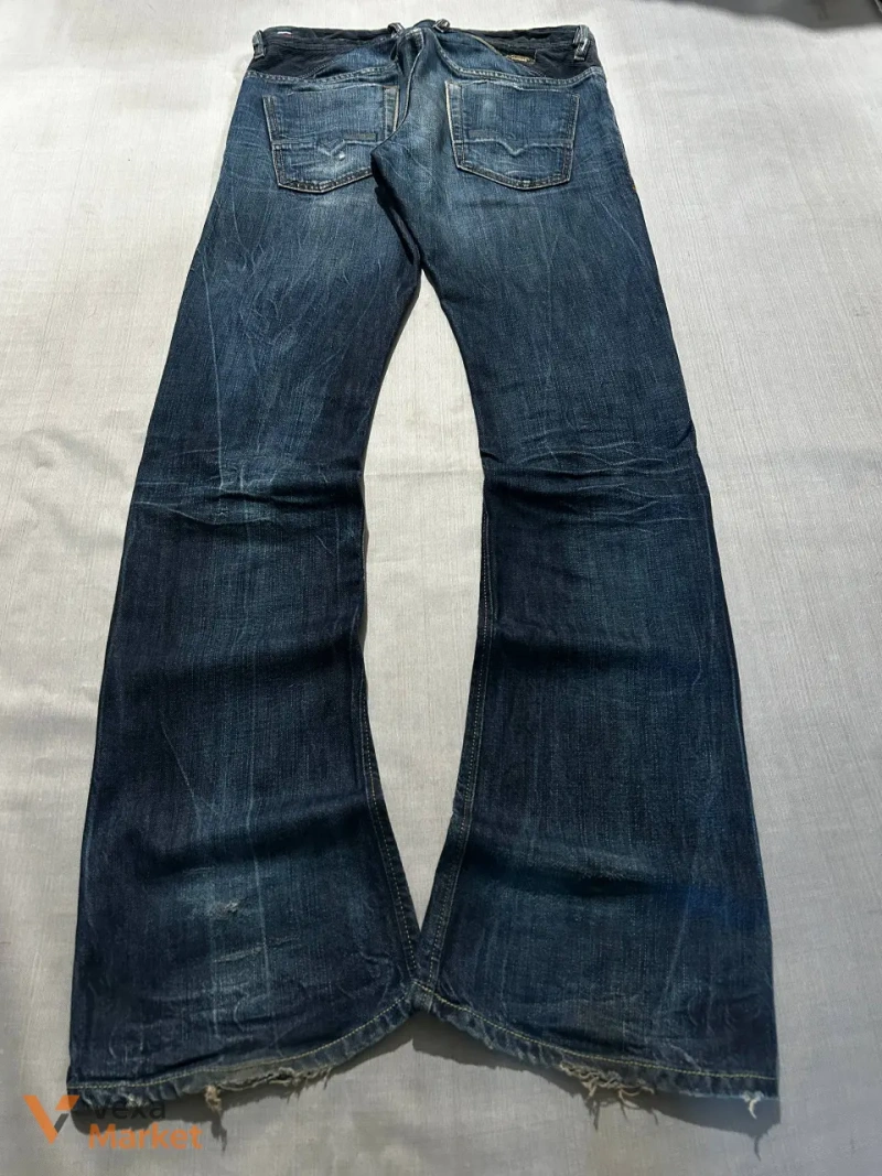 Diesel Slim BootCut Jeans — фото 4