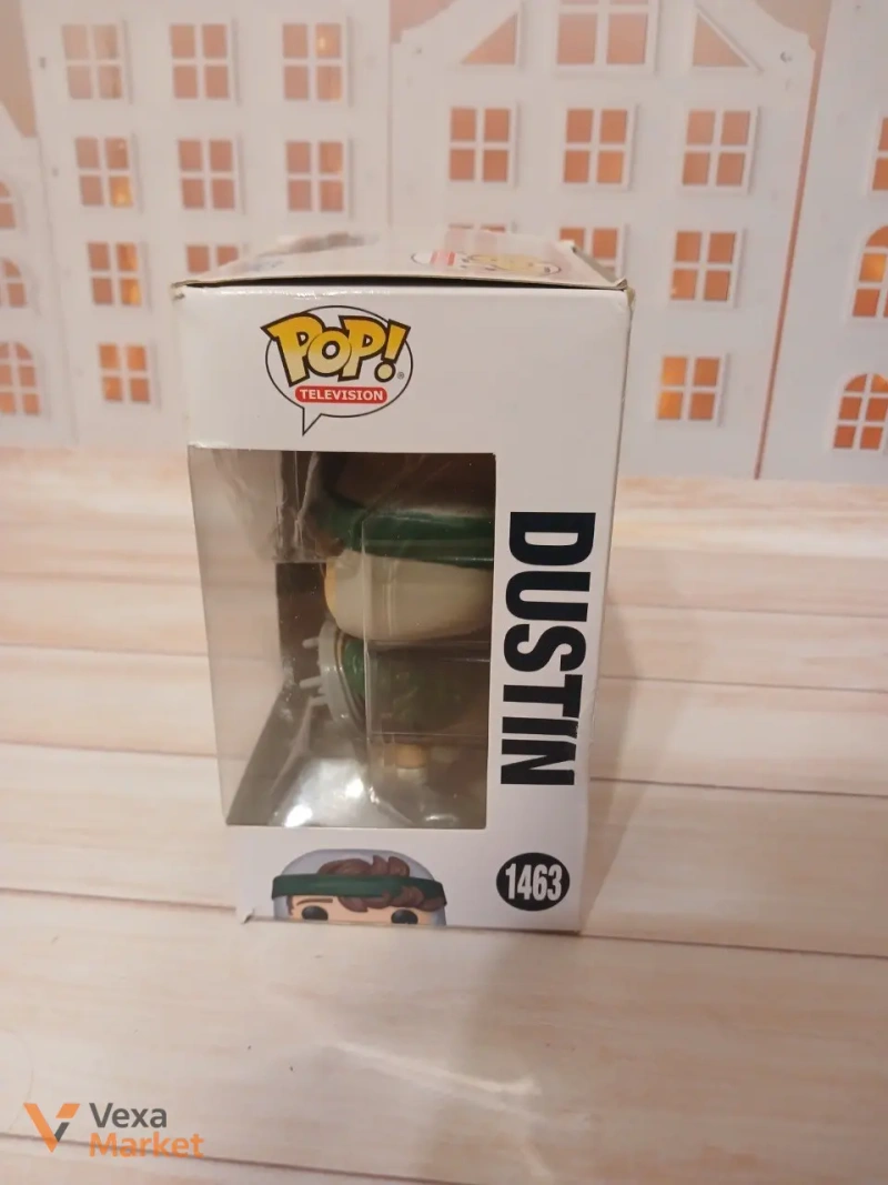 Фігурка Funko Pop Dustin Stranger Things 1463 — фото 5