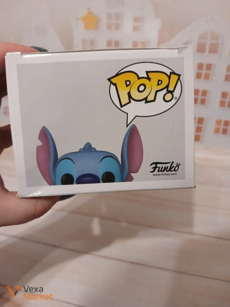 Фігурка Funko Pop Lilo & Stitch: Stitch Flocked 1045 — фото 2