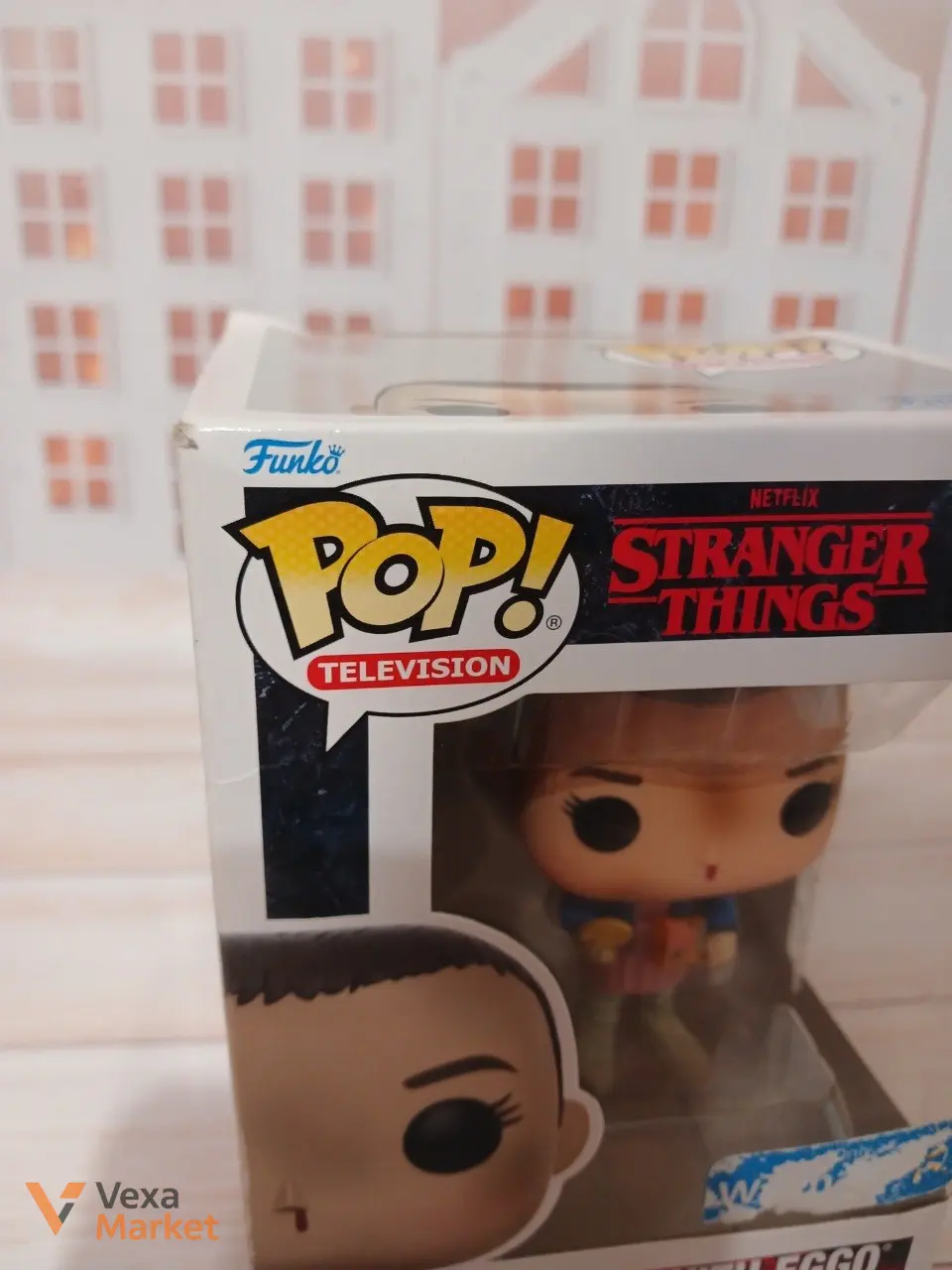 Фігурка Funko POP Stranger Things Eleven with Eggo 421 — фото 3